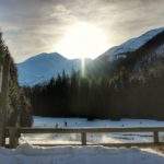 widok na Tatry z okolic Schroniska Ornak, zimowa aura, ładny, słoneczny dzień