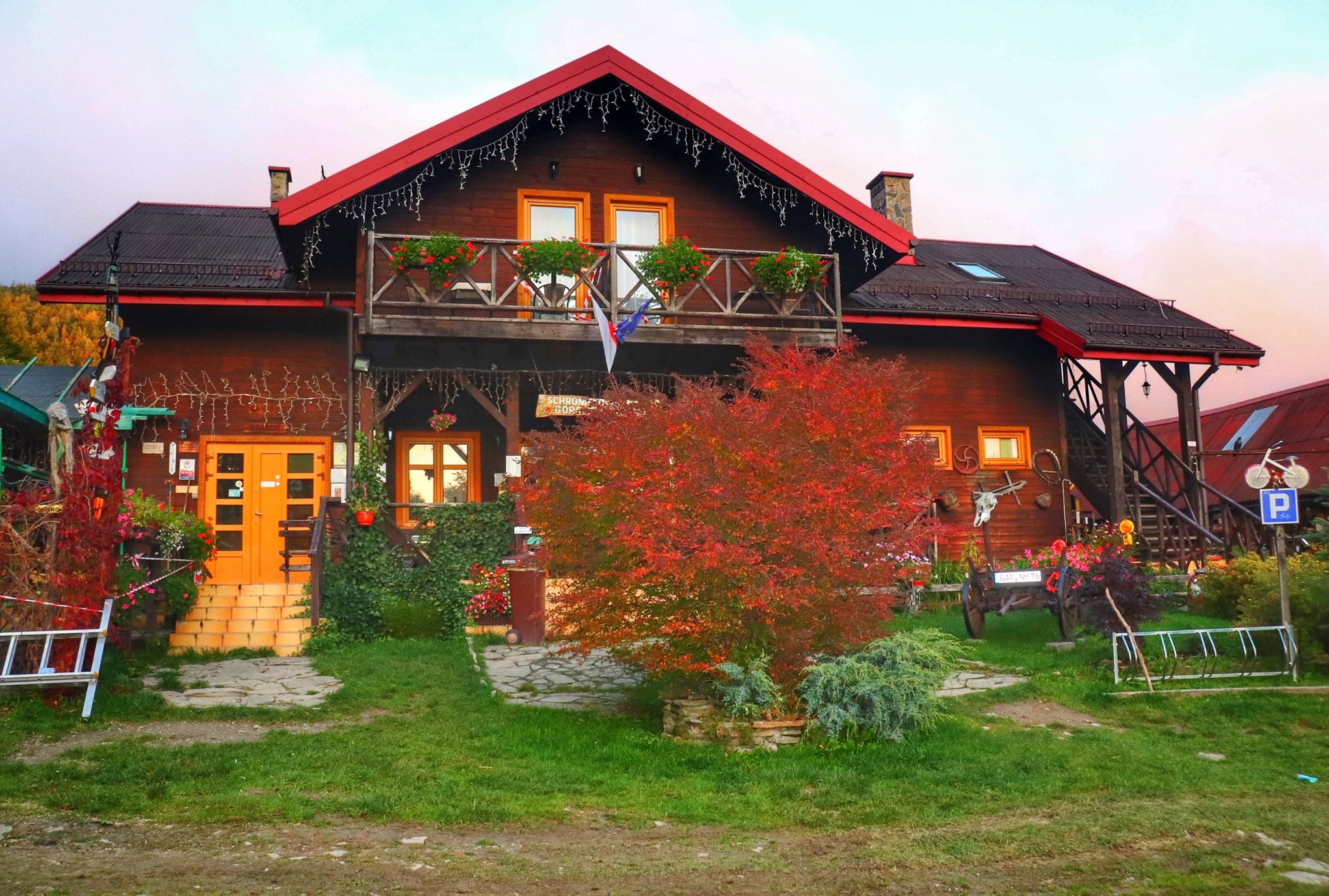 Schronisko Cyrla szlak z Rytra, Beskid Sądecki