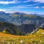 Chuda Przełączka, widok rozciągający się na Tatry, jesienne barwy