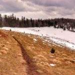 Hala Kamińskiego w Beskidzie Żywieckim, zachmurzone niebo