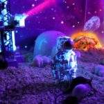 Miasto Myszy w Kołobrzegu Kosmos w świetle UV