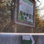 Strzałka - kierunek przebiegu szlaku zielonego w Goleszowie