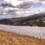 Widoki rozciągające się z wiosennej Hali Cudzichowej