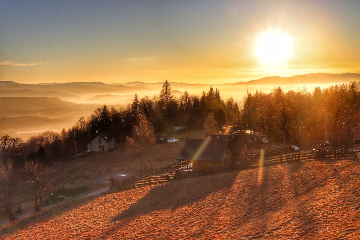 Ścieszków Groń, Zamczysko na Łysinie – Łysina Beskid Mały