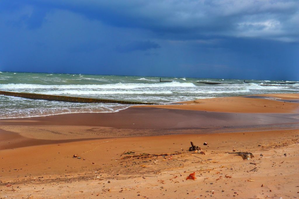 Plaża, Morze Bałtyckie - Mierzeja nad Jeziorem Kopań