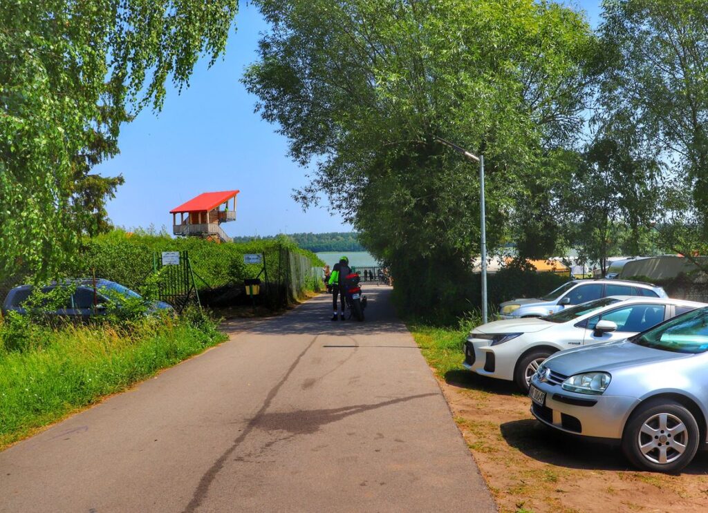 Mazury, Krzyże parking przy wieży widokowej