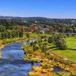 Widok rozciągający się z zapory w Dobczycach
