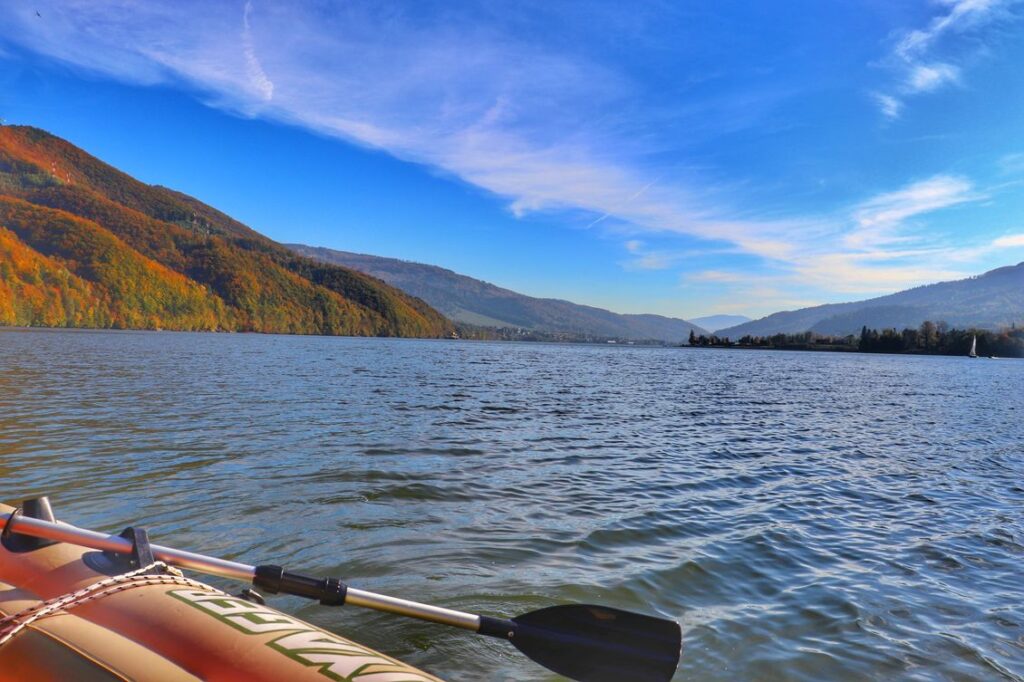 Ponton, Jezioro Międzybrodzkie, jesienny krajobraz