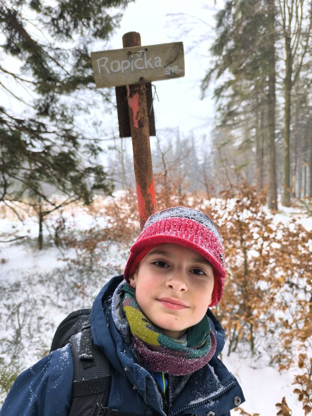 Szczyt Ropička, Beskid Morawsko-Śląski, szczęśliwe dziecko