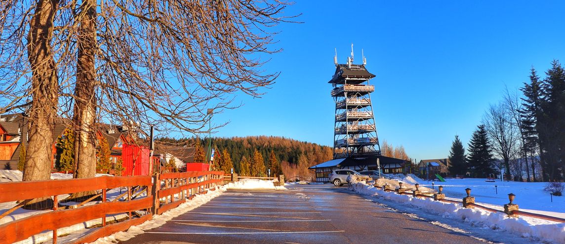 Stryszawa wieża widokowa Beskidzki Raj