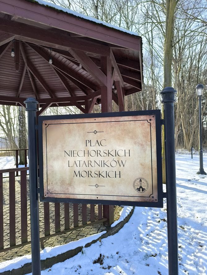 PLAC NIECHORSKICH LATARNIKÓW MORSKICH