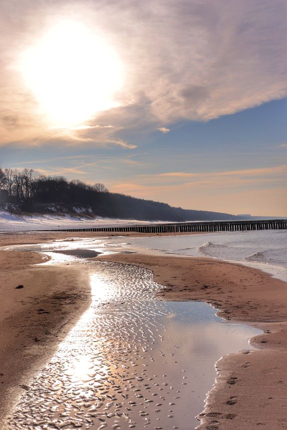 Trzęsacz plaża o zachodzie słońca