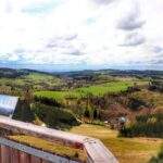 Widok z 30 metrowej wieży widokowej - Feistův kopec w Górach Orlickich, Czechy