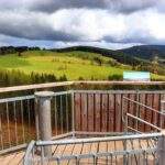 Wieża widokowa - Feistův kopec w Górach Orlickich, Czechy, sielskie widoki