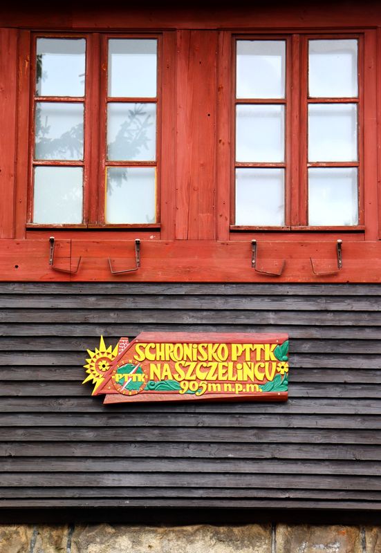 Schronisko na Szczelincu Wielkim