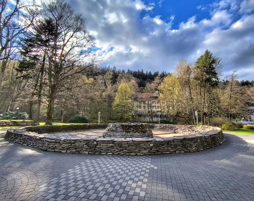 Kolorowa Fontanna - Park Zdrojowy Duszniki Zdrój