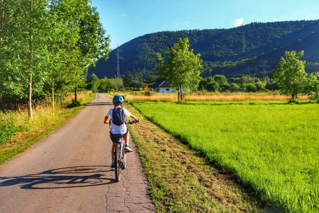 Dziecko na rowerze, Kobiernice Małe