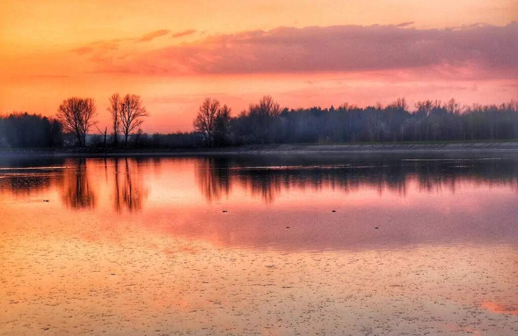 Zbiornik Czaniecki w Porąbce, zachód słońca