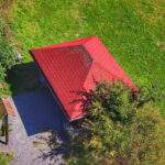 Widok na wiatę piknikową z wieży widokowej Pohoř - Olšová - Odry