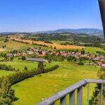 Widok rozpościerający się z wieży widokowej Háječek w Czechach