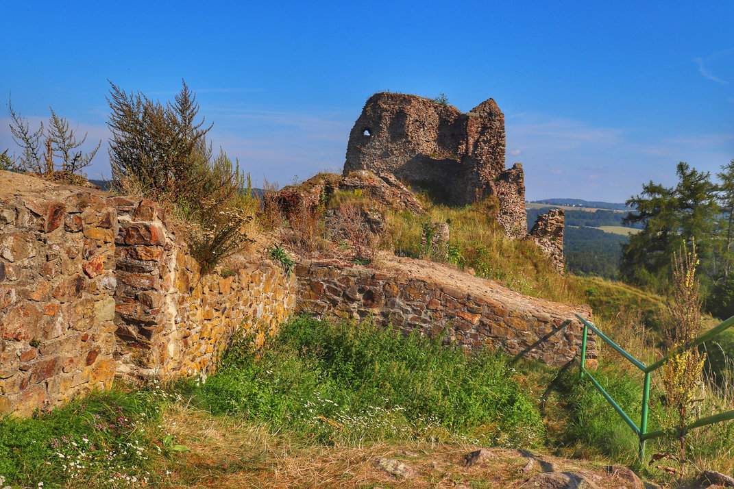 Ruiny Zamku Lichnice 2