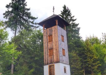 Wieża widokowa Brabírka (Rozhľadňa Brabírka) – szlak z Lokcy