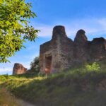 Ruiny Zamku Lichnice w Górach Żelaznych