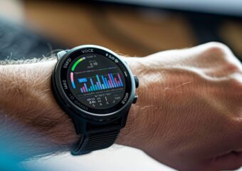 Jak wybrać idealny zegarek outdoorowy na długie wędrówki?
