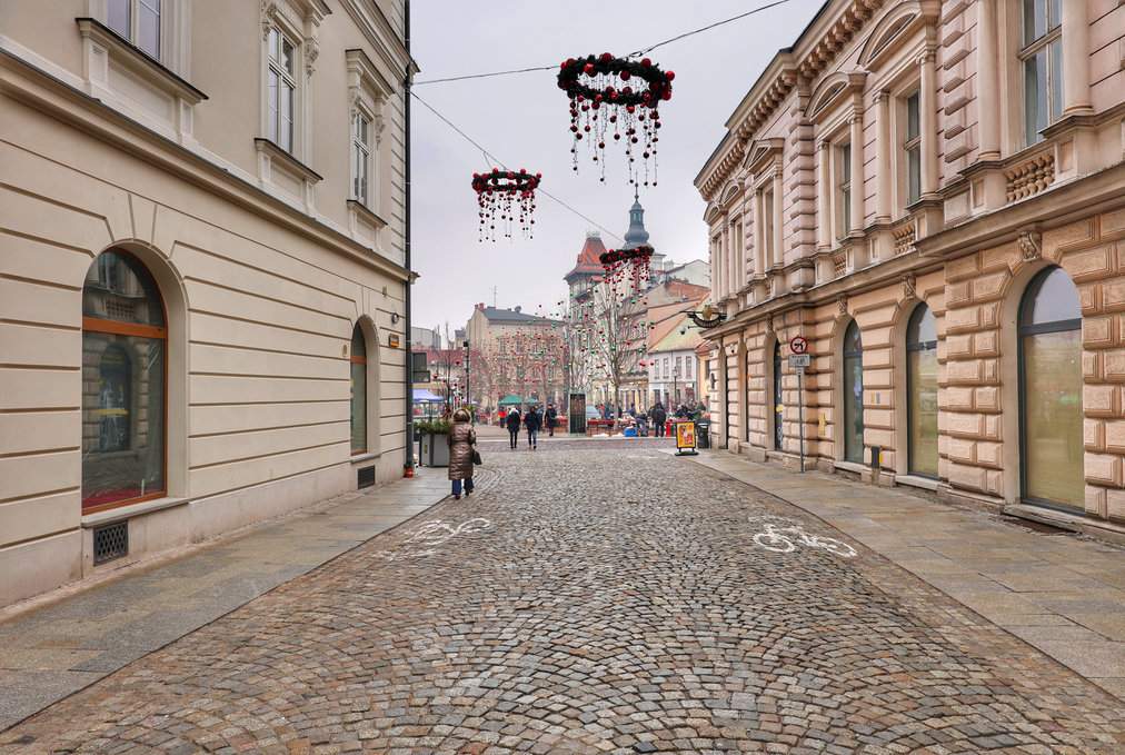 W drodze na Plac Wojska Polskiego w Bielsku-Białej 