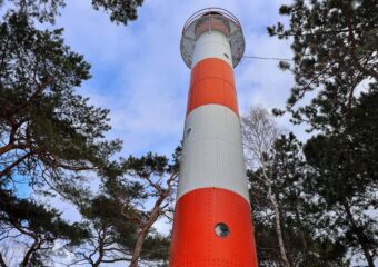 Jastarnia Latarnia Morska – najniższa latarnia morska na Polskim Wybrzeżu