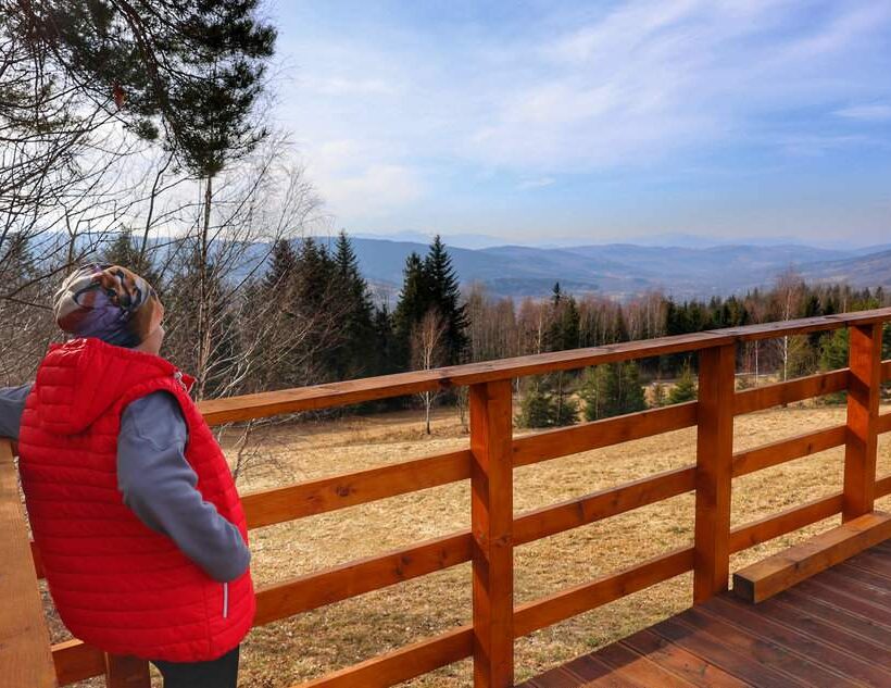 Babica szczyt (Beskid Makowski) – platforma widokowa pod Babicą – szlak z Bieńkówki
