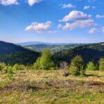 Widok rozciągający się z ogromnej ławki - Švancari, Oščadnica